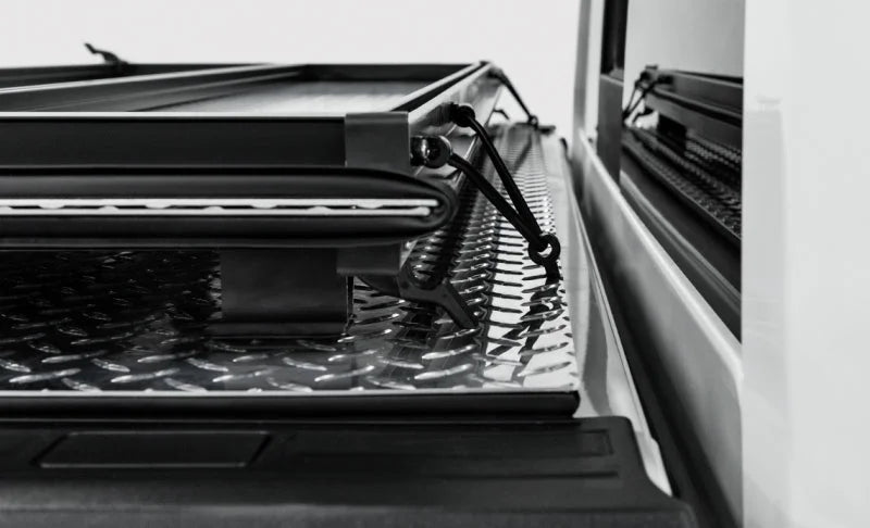 Access LOMAX Tri-Fold Cover Black Urethane Finish 22+ Toyota Tundra - 5ft 6in Bed - Additional View 9