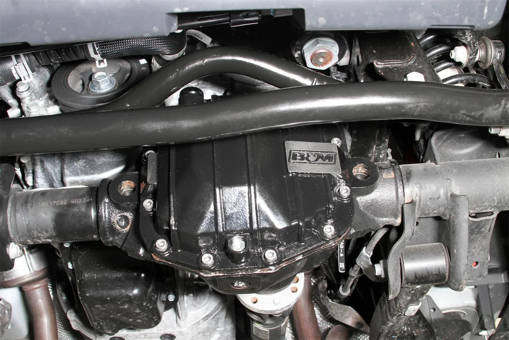 B&M B&M Nodular Iron Dana 44 AdvanTek (M210) Front Differential Cover 12314 - Installation View