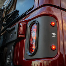 Load image into Gallery viewer, Combat Off Road Jeep JL/JLU Wrangler Off Road LED Tail Light Kit 25-1050 - Additional View 5