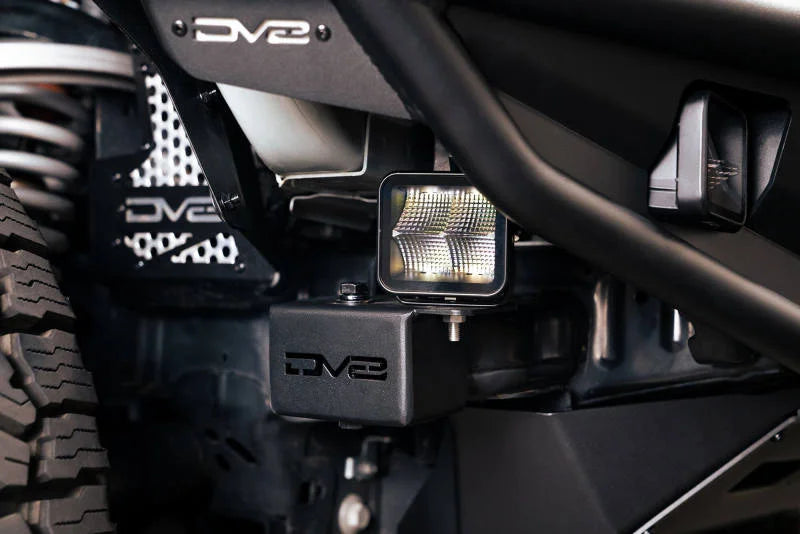 DV8 Offroad 21-22 Ford Bronco Crash Bar Caps w/ Accessory Mount - Installation View