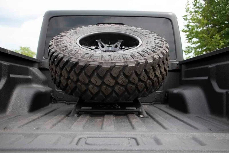 Fishbone Offroad 2020+ Jeep Gladiator JT In-Bed Tire Carrier - Installation View