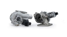 Load image into Gallery viewer, Garrett 2021+ Ford Bronco 2.7L GT1752S PowerMax Turbocharger Kit - Installation View
