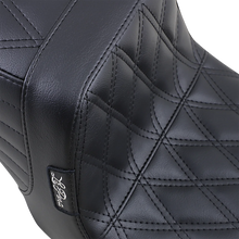 Load image into Gallery viewer, Le Pera Tailwhip Seat - Double Diamond - Black - FXD '99-'03 LN-581DD - Side View
