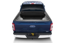 Load image into Gallery viewer, Retrax 17-18 Super Duty F-250-350 Short Bed RetraxONE XR - Back View