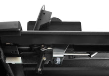 Load image into Gallery viewer, Retrax 21-22 Ford F-150 Super Crew/Super Cab (Incl. 2022 Lightning) 5.5ft Bed RetraxPRO XR - Additional View 12