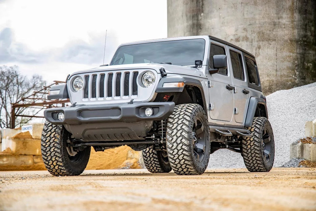 Rough Country 1.25 Inch Body Lift Kit | Jeep Wrangler JL/Wrangler Unlimited 4WD (2018-2024) RC614 - Side View