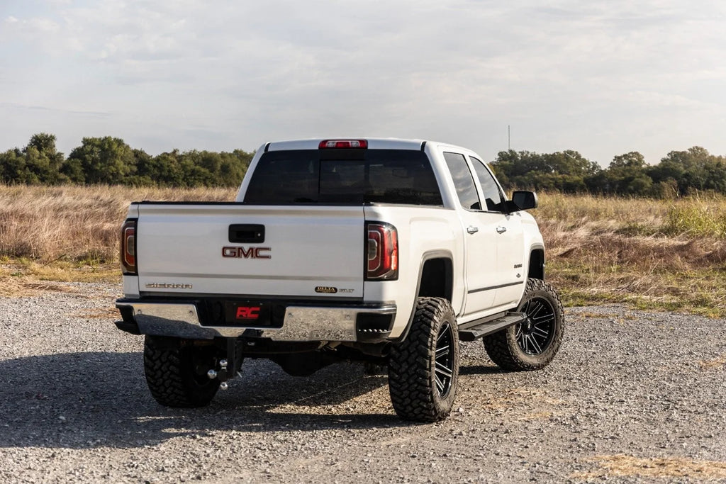 Rough Country HD2 Running Boards | Crew Cab | Chevy/GMC 1500/2500HD/3500HD (07-19) SRB071785 - Additional View 6