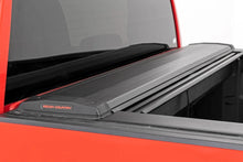 Load image into Gallery viewer, Rough Country Retractable Bed Cover | 5'10" Bed | Chevy/GMC 1500 (19-24) 46120581A - Side View