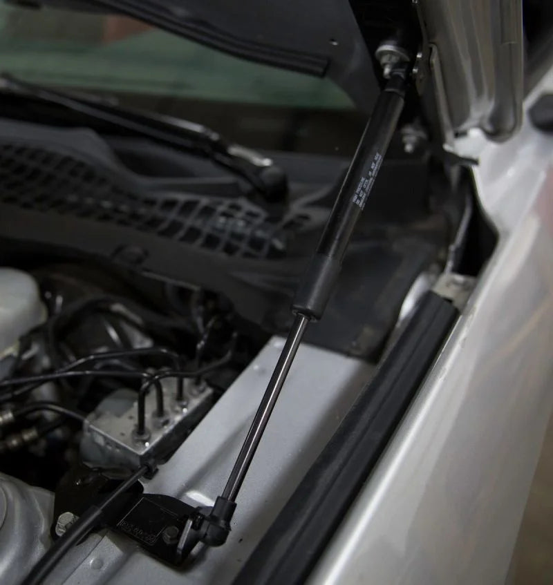 Roush 2015-2023 Ford Mustang Hood Strut (w/o Active Hood Saftey) - Detail View