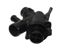 Load image into Gallery viewer, URO Parts Thermostat LR032135 - Back View