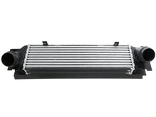 Load image into Gallery viewer, Valeo Intercooler 818260 - Side View