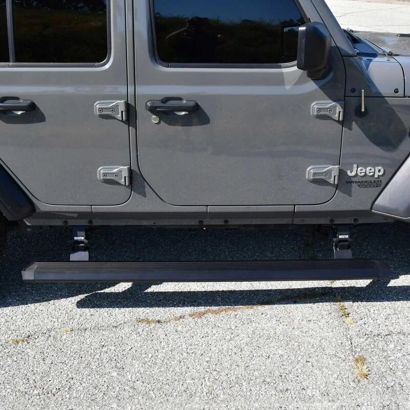 Westin 18-24 Jeep Wrangler JL Unlimited 4dr Pro-e Running Boards - Tex. Blk - Back View