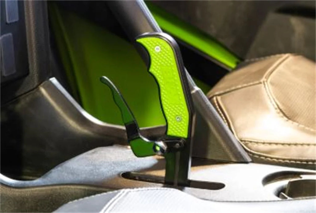 XDR XDR Off-Road Magnum Grip "Hill-Killer" Gated Shifter 81176 - Installation View