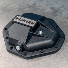 Load image into Gallery viewer, Yukon Gear Hardcore Nodular Iron Cover for Chrysler 9.25in Rear Differential - Additional View 5
