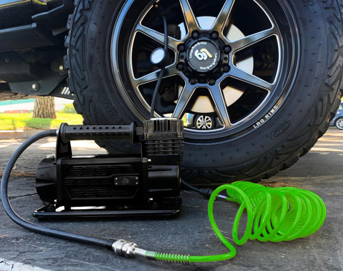 Air Compressor System 5.6 CFM With Storage Bag Hose & Attachments Single Motor Up Down Air