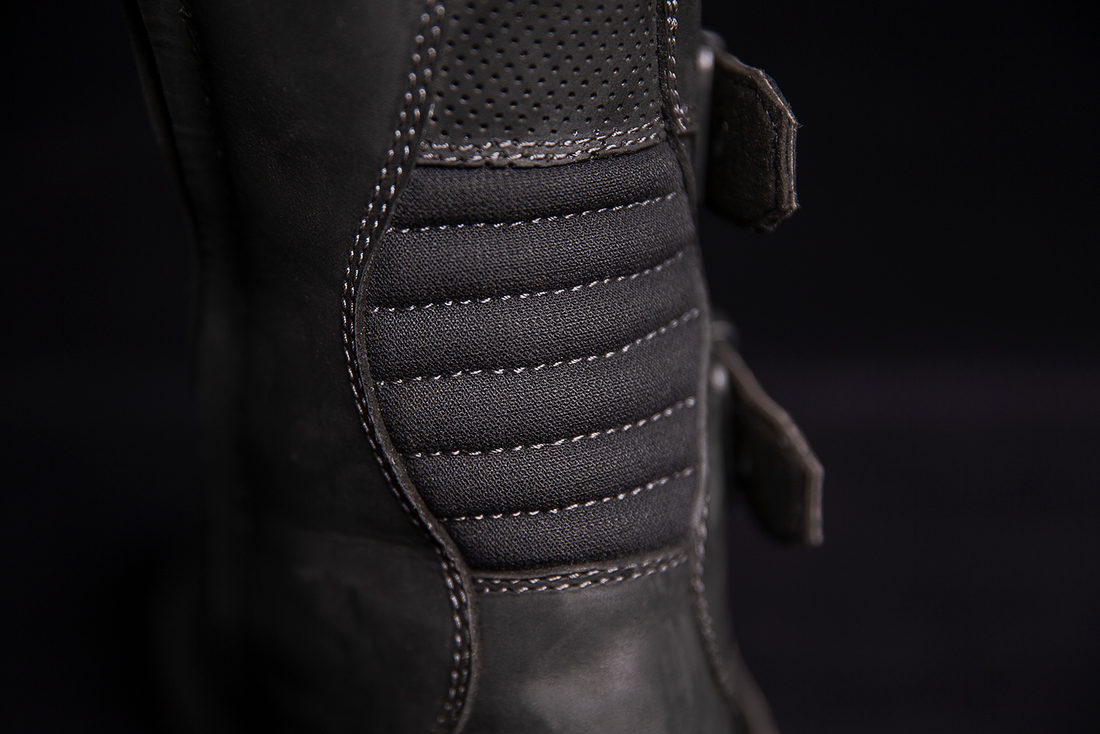 34031212_3.png