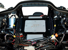 Load image into Gallery viewer, 400 W Amplifier Kit - '15-'23 FLTRX/FLTRU/RG3 J&amp;M JMA6-400HR15 - Side View