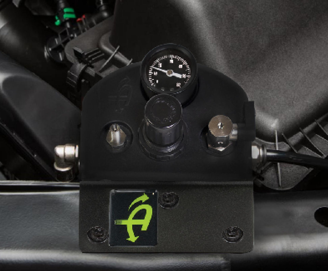 Tire Inflator System 4 Tire Universal With Box, Fittings, Hoses and Storage Bag Black UP Down Air