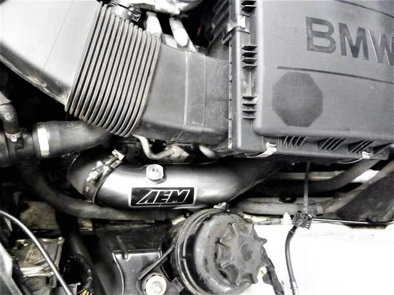 AEM 11-13 BMW 335I L6-3.0L F/I Turbo Intercooler Charge Pipe Kit - Side View