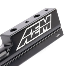 Load image into Gallery viewer, AEM 94-01 Integra Black Fuel Rail - Additional View 5