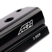 Load image into Gallery viewer, AEM 96-00 Civic CX/DX/LX/EX &amp; 96-97 Del Sol S/Si Black Fuel Rail - Side View