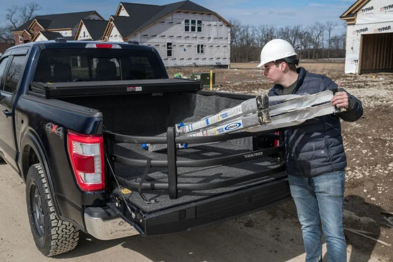 AMP Research 04-22 Ford F-150 Bedxtender HD Sport - Black (Optional No-Drill Brkt 74602-01A) - Additional View 10