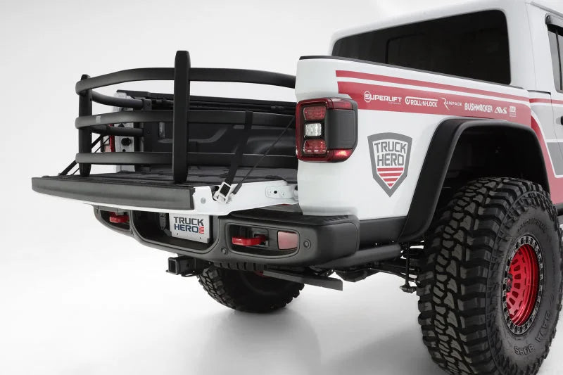 AMP Research 20-22 Jeep Gladiator (Does Not Work w/Tonneau Cvrs) Bedxtender HD Sport - Black - Installation View