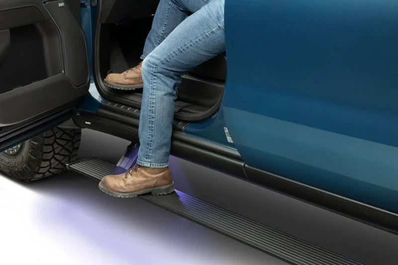 AMP Research 22-23 Chevy/GMC Silverado/Sierra 1500 & 2024 2500/3500HD PowerStep Plug N Play - Installation View