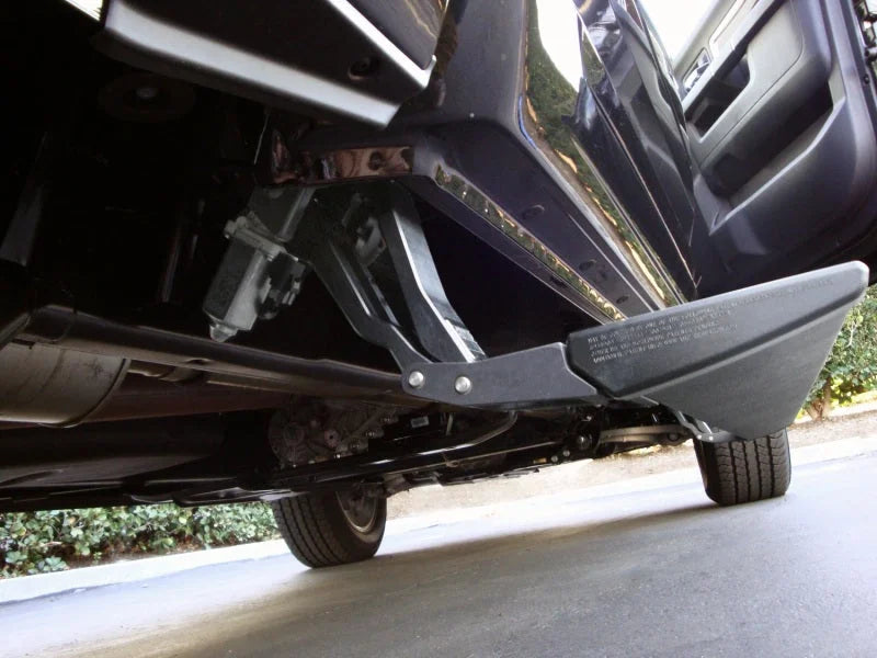 AMP Research PowerStep Plug N Play - Black fits 2013-2015 Ram 1500, 2500, 3500 - Additional View 9