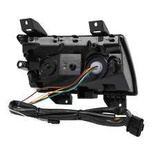 Load image into Gallery viewer, ANZO 18-19 Jeep Wrangler JL LED Chrome Clear w/ Sequential Signal - Installation View