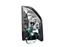Load image into Gallery viewer, ANZO 1995-2005 Chevrolet S-10 LED Taillights Black - Detail View
