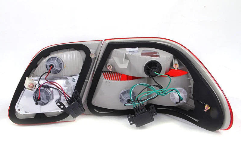 ANZO 1996-2002 Mercedes Benz E Class W210 Taillights Red/Clear G2 - Side View