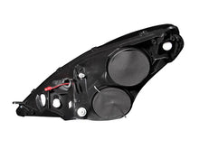Load image into Gallery viewer, ANZO 2000-2005 Toyota Celica Projector Headlights w/ Halo Black - Detail View