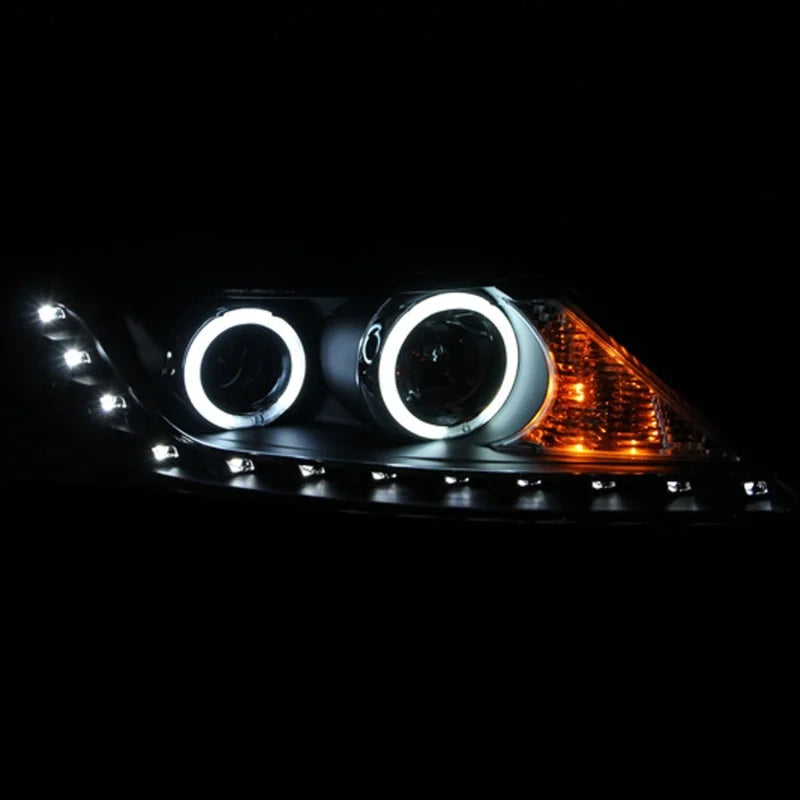 ANZO 2011-2013 Kia Sorento Projector Headlights w/ Halo Black (CCFL) - Side View