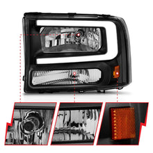 Load image into Gallery viewer, ANZO 99-04 Ford F250/F350/F450/Excursion (excl. 99) Crystal Headlights - w/ Light Bar Black Housing - Additional View 6