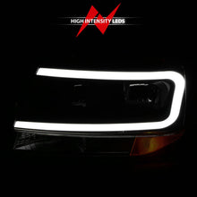 Load image into Gallery viewer, ANZO 99-04 Jeep Grand Cherokee Crystal Headlights - w/ Light Bar Black Housing - Back View