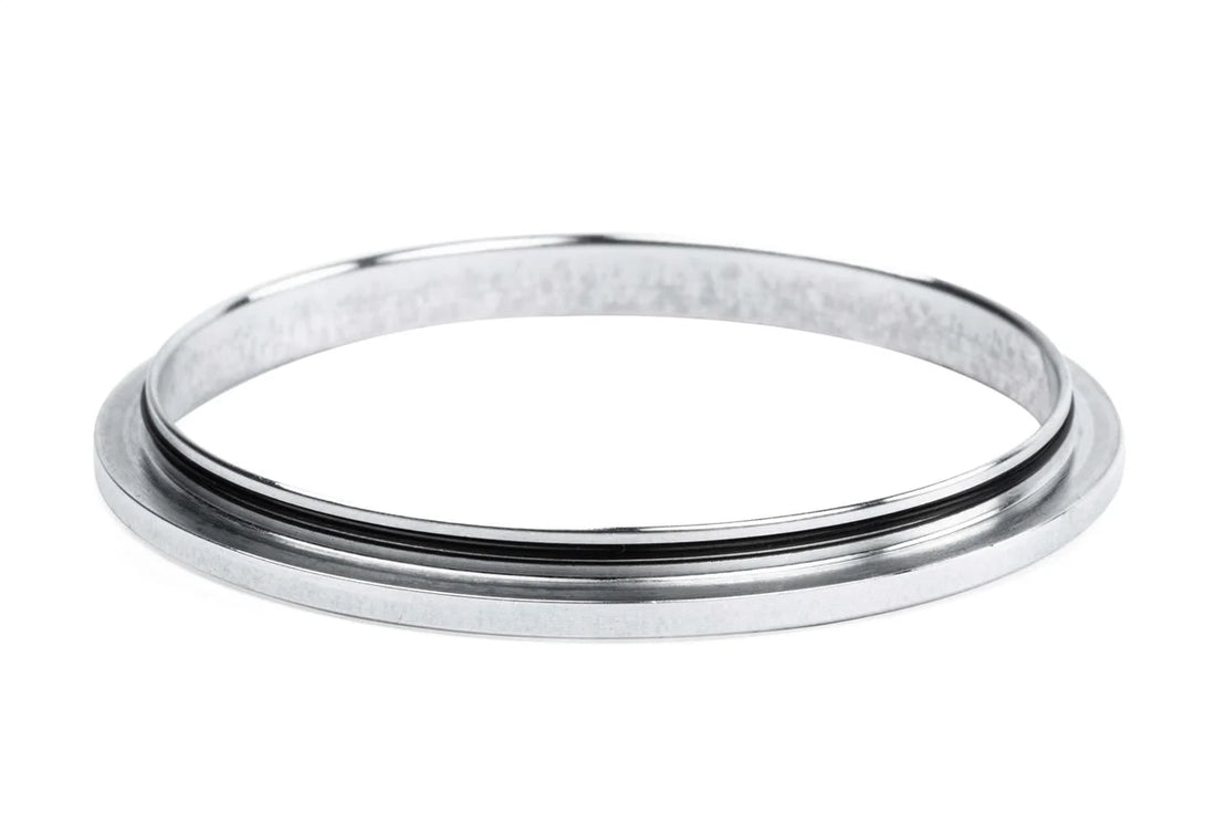 APR APR 2.5 TFSI EVO Turbocharger Inlet System - TTE777 and GTX38582R Adapter Ring CI100038-F - Detail View
