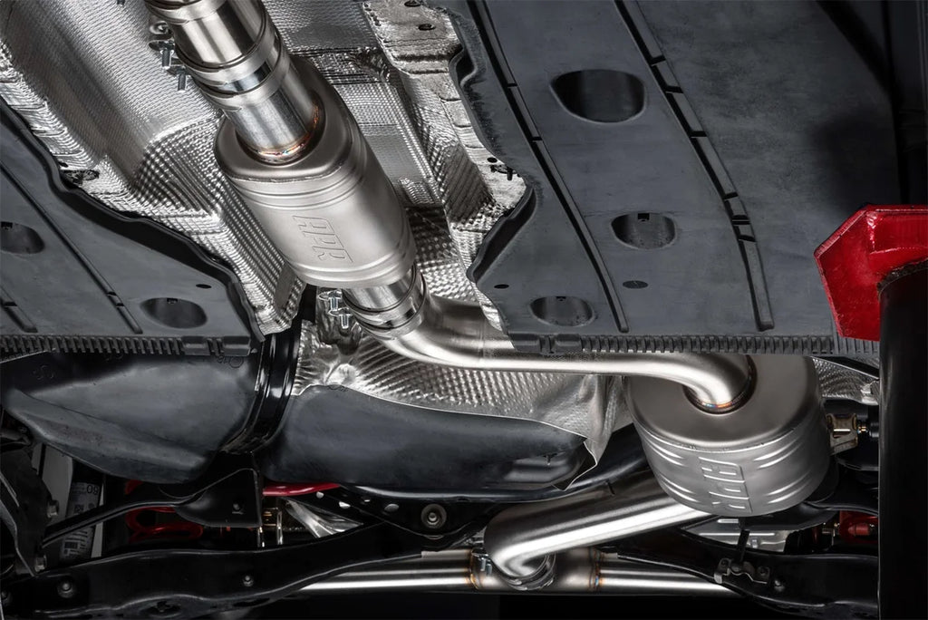 APR APR Catback Exhaust System Front Muffler - GTI/TRC (MK7/MK7.5) CBK0005 - Additional View 5
