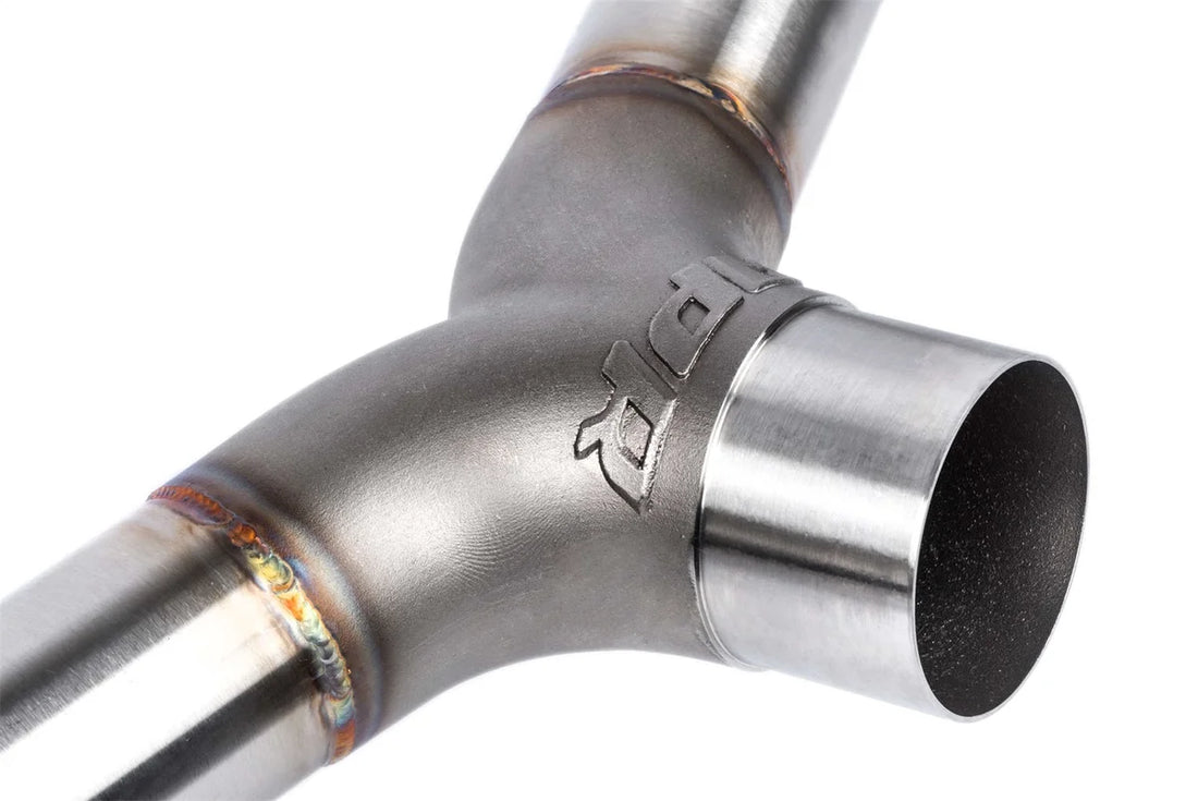 APR APR Catback Exhaust System - GTI TRC (MK7.5) CBK0038 - Additional View 10