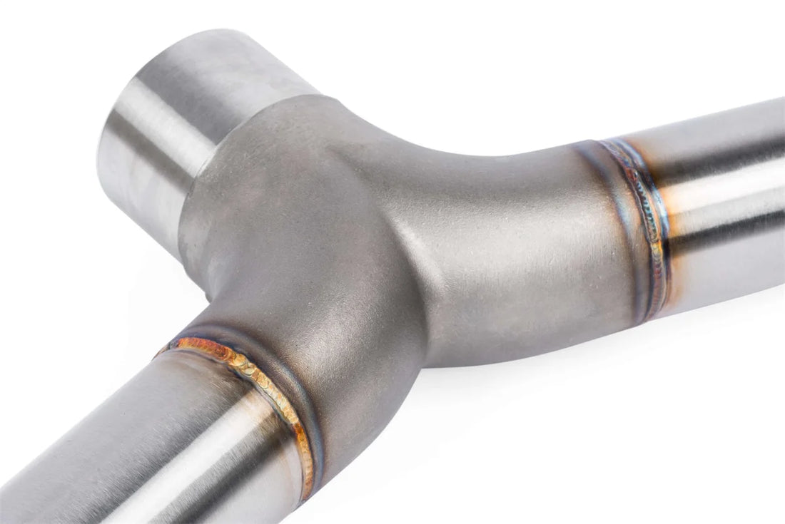 APR APR Catback Exhaust System (w/ Front Muffler) - GTI (MK7.5) CBK0007 - Additional View 7