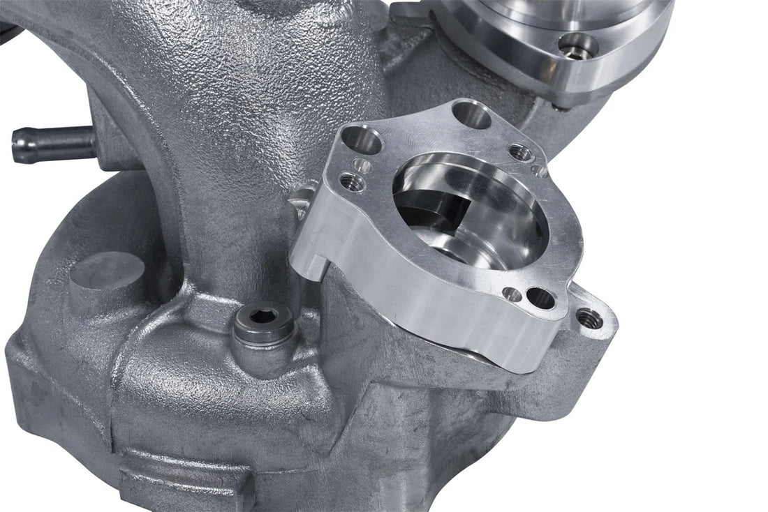 APR APR K04-64 Turbo System - 2.0T Transverse - EA888 Gen 1 T2100016 - Installation View