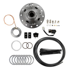 Load image into Gallery viewer, ARB Airlocker Dana60 30Spl 4.10&amp;Dn S/N - Installation View