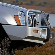 Load image into Gallery viewer, ARB Combar Suit Oe Fog G/Cherokee Wk 05-08 Not 08-11 (Fit Kit NOT Included) - Back View