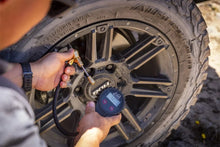 Load image into Gallery viewer, ARB E-Z Deflator Digital Gauge with Extended Valve - Main Product View