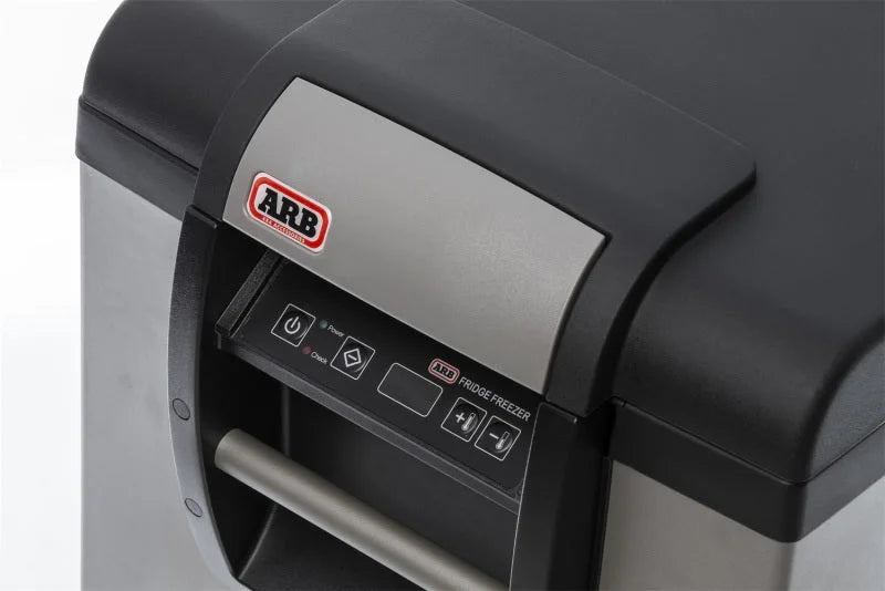 ARB Fridge 50 Quart Classic Series Plug B Usa Spec - Side View