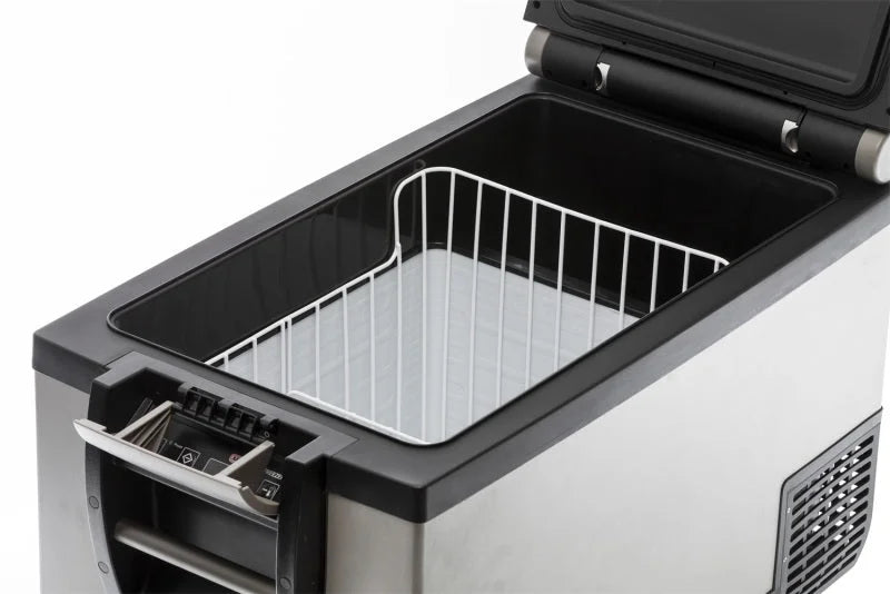 ARB Fridge 63 Quart Classic Series Plug B Usa Spec - Additional View 8