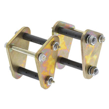 Load image into Gallery viewer, ARB Greasable Shackle Kit Rear 40/60/75 - Back View