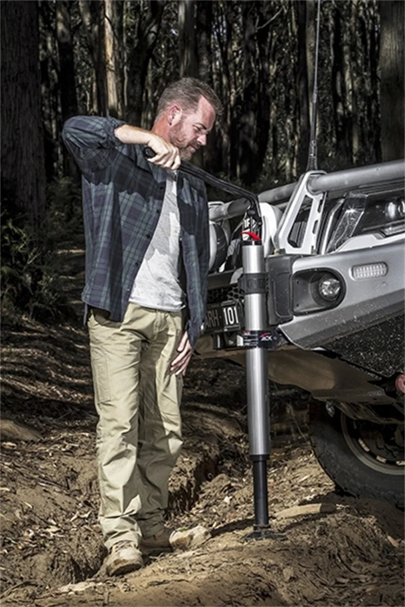 ARB Hydraulic Recovery Jack - Side View