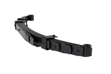 Load image into Gallery viewer, ARB / OME Leaf Spring D2 Hilux 05On 600Kg - Back View