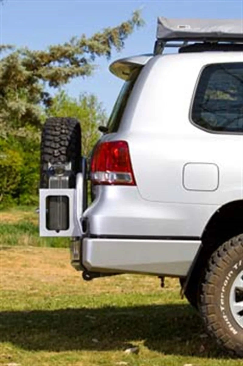 ARB Rear Bar 200 Series Blk 2007 To 10/15 (Fit Kit NOT Included) - Installation View